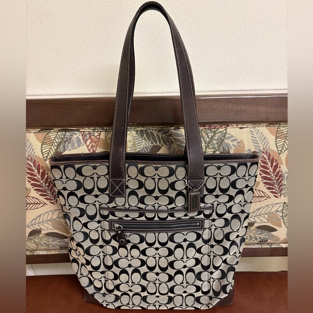 Coach Black and Cream Signature Tote
